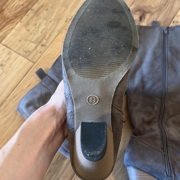 Faryl by Faryl Robin Knee High Grey/Brown Boots so 8.5 - Picture 4 of 4